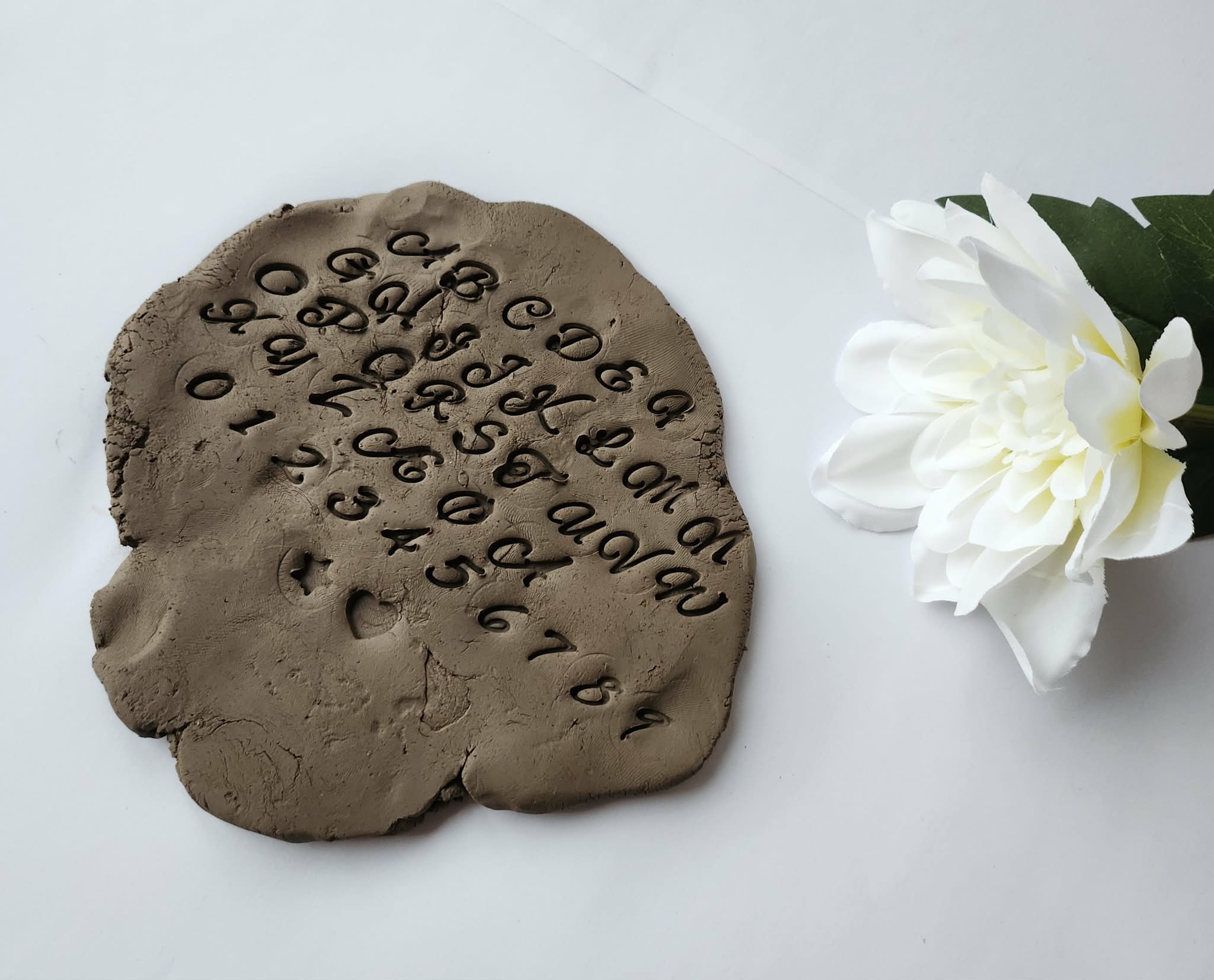 ALEX BRUSH - KERAMIK ALFABET